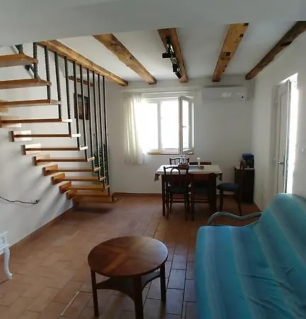Apartament Nina