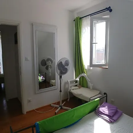 Nina Apartment *